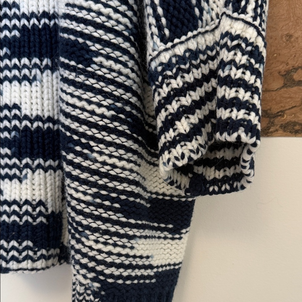 Alia Mixed Block Pattern Navy & White Knit Cardigan Soft Comfortable π« - Picture 3 of 5